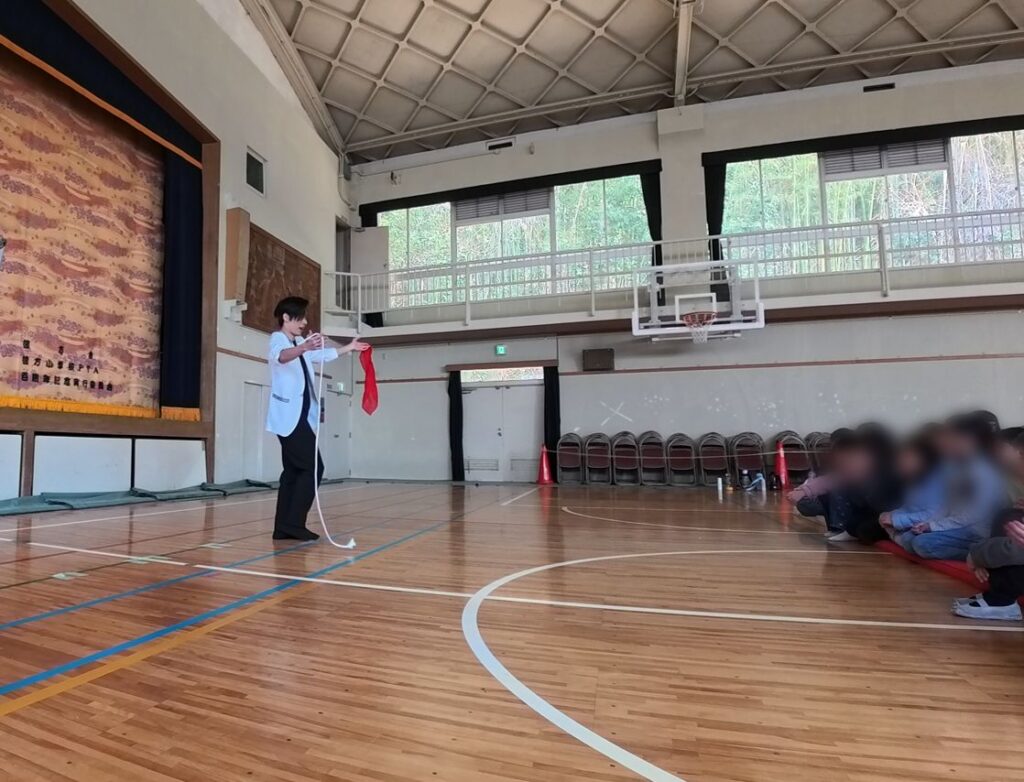 出張マジシャン　大阪