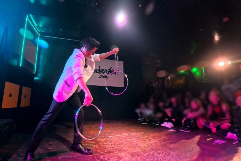 大阪・心斎橋マジシャン