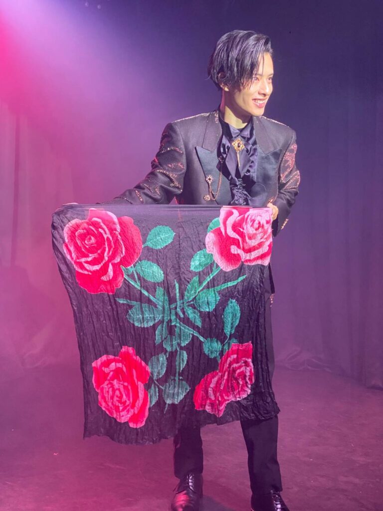 マジシャン晴貴