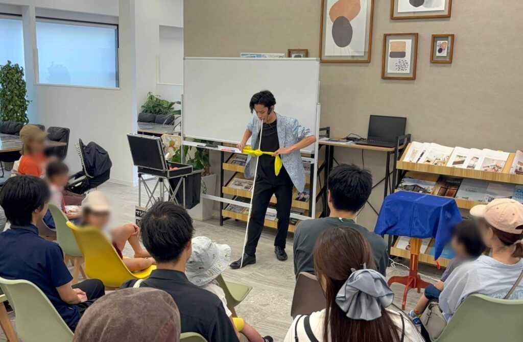 住宅展示会マジシャン