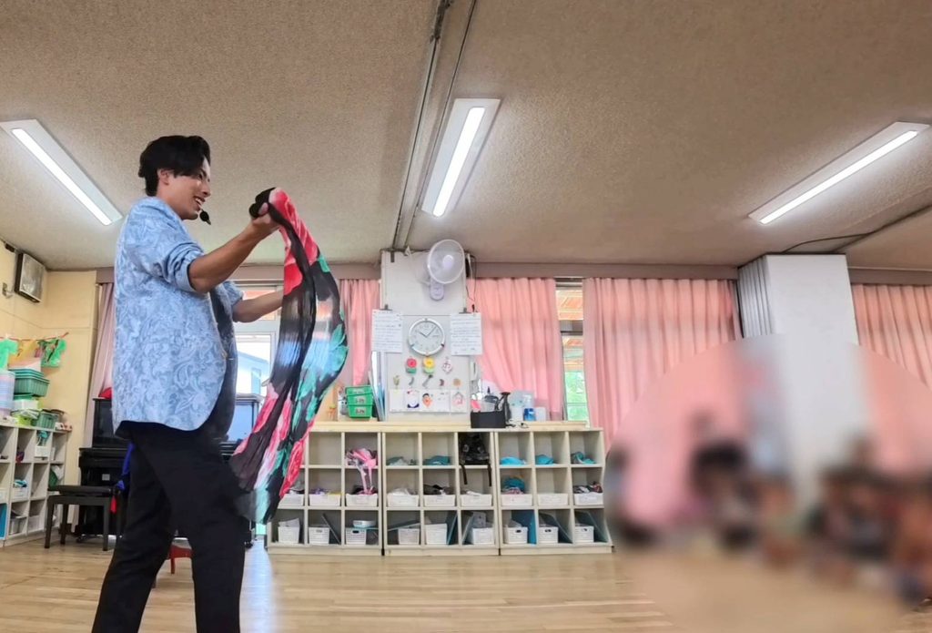 堺市出張マジシャン